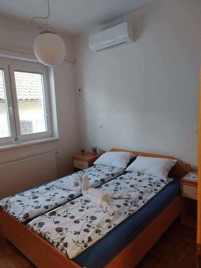 Apartment Stella 돌레니스케토플리체 외부 사진