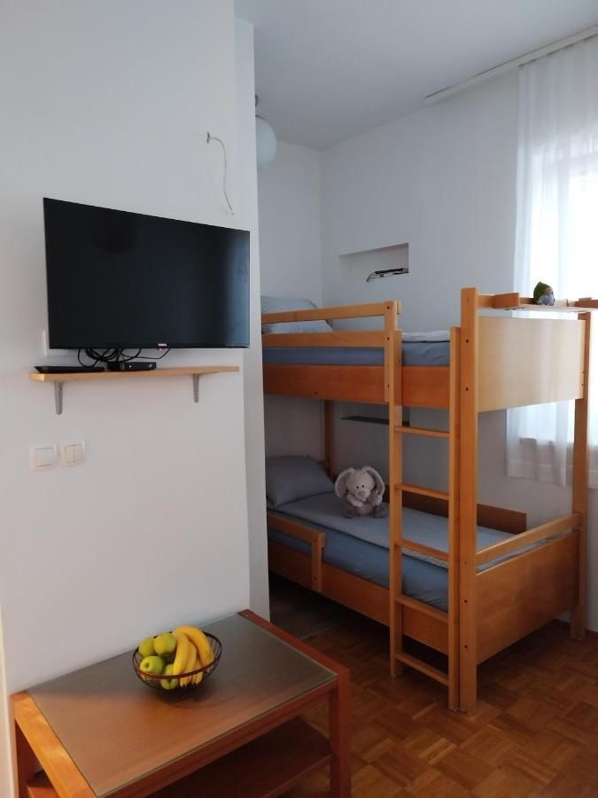 Apartment Stella 돌레니스케토플리체 외부 사진